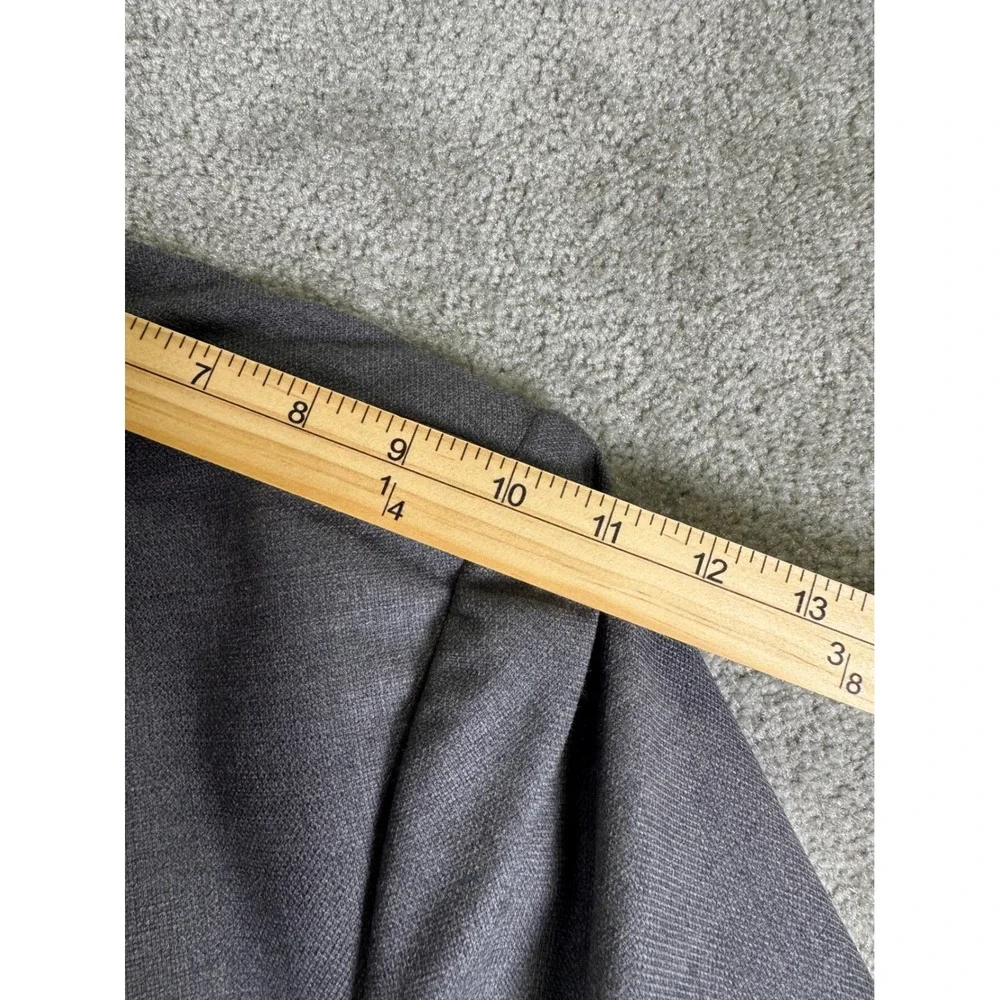 UNTUCKit grey wool